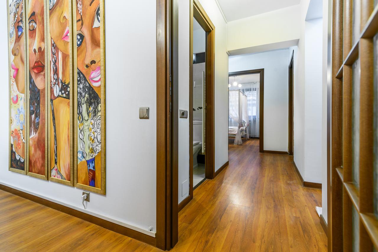 Bucharest Pedestrian Old Town 3 Bedrooms By Orchid Garden ภายนอก รูปภาพ