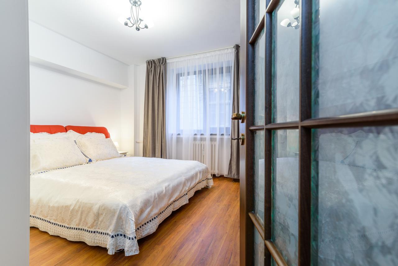 Bucharest Pedestrian Old Town 3 Bedrooms By Orchid Garden ภายนอก รูปภาพ